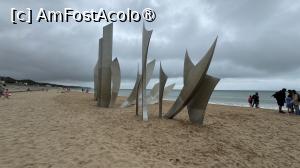 [P26] Omaha Beach - Monumentul “Les Braves” » foto by Mika
 - 
<span class="allrVoted glyphicon glyphicon-heart hidden" id="av1474173"></span>
<a class="m-l-10 hidden" id="sv1474173" onclick="voting_Foto_DelVot(,1474173,6118)" role="button">șterge vot <span class="glyphicon glyphicon-remove"></span></a>
<a id="v91474173" class=" c-red"  onclick="voting_Foto_SetVot(1474173)" role="button"><span class="glyphicon glyphicon-heart-empty"></span> <b>LIKE</b> = Votează poza</a> <img class="hidden"  id="f1474173W9" src="/imagini/loader.gif" border="0" /><span class="AjErrMes hidden" id="e1474173ErM"></span>
