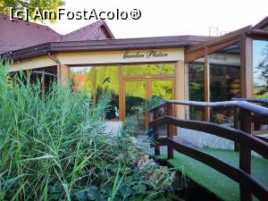 [P14] Platan Garden; podețul spre restaurant » foto by crismis
 - 
<span class="allrVoted glyphicon glyphicon-heart hidden" id="av1330481"></span>
<a class="m-l-10 hidden" id="sv1330481" onclick="voting_Foto_DelVot(,1330481,6135)" role="button">șterge vot <span class="glyphicon glyphicon-remove"></span></a>
<a id="v91330481" class=" c-red"  onclick="voting_Foto_SetVot(1330481)" role="button"><span class="glyphicon glyphicon-heart-empty"></span> <b>LIKE</b> = Votează poza</a> <img class="hidden"  id="f1330481W9" src="/imagini/loader.gif" border="0" /><span class="AjErrMes hidden" id="e1330481ErM"></span>