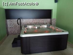 [P23] Clermont Hotel - piscina (jacuzzi)  » foto by Dragoș_MD
 - 
<span class="allrVoted glyphicon glyphicon-heart hidden" id="av813242"></span>
<a class="m-l-10 hidden" id="sv813242" onclick="voting_Foto_DelVot(,813242,6148)" role="button">șterge vot <span class="glyphicon glyphicon-remove"></span></a>
<a id="v9813242" class=" c-red"  onclick="voting_Foto_SetVot(813242)" role="button"><span class="glyphicon glyphicon-heart-empty"></span> <b>LIKE</b> = Votează poza</a> <img class="hidden"  id="f813242W9" src="/imagini/loader.gif" border="0" /><span class="AjErrMes hidden" id="e813242ErM"></span>
