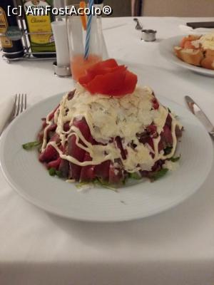 [P39] Clermont Hotel - restaurant / carpaccio de vițel - excelent!  » foto by Dragoș_MD
 - 
<span class="allrVoted glyphicon glyphicon-heart hidden" id="av813263"></span>
<a class="m-l-10 hidden" id="sv813263" onclick="voting_Foto_DelVot(,813263,6148)" role="button">șterge vot <span class="glyphicon glyphicon-remove"></span></a>
<a id="v9813263" class=" c-red"  onclick="voting_Foto_SetVot(813263)" role="button"><span class="glyphicon glyphicon-heart-empty"></span> <b>LIKE</b> = Votează poza</a> <img class="hidden"  id="f813263W9" src="/imagini/loader.gif" border="0" /><span class="AjErrMes hidden" id="e813263ErM"></span>