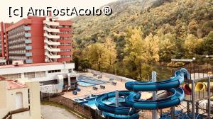 [P01] Hotel Oltul din complexul Cozia » foto by Livere
 - 
<span class="allrVoted glyphicon glyphicon-heart hidden" id="av1260583"></span>
<a class="m-l-10 hidden" id="sv1260583" onclick="voting_Foto_DelVot(,1260583,6149)" role="button">șterge vot <span class="glyphicon glyphicon-remove"></span></a>
<a id="v91260583" class=" c-red"  onclick="voting_Foto_SetVot(1260583)" role="button"><span class="glyphicon glyphicon-heart-empty"></span> <b>LIKE</b> = Votează poza</a> <img class="hidden"  id="f1260583W9" src="/imagini/loader.gif" border="0" /><span class="AjErrMes hidden" id="e1260583ErM"></span>