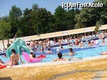 [P15] una din piscinele pentru copii » foto by geosler
 - 
<span class="allrVoted glyphicon glyphicon-heart hidden" id="av279692"></span>
<a class="m-l-10 hidden" id="sv279692" onclick="voting_Foto_DelVot(,279692,6180)" role="button">șterge vot <span class="glyphicon glyphicon-remove"></span></a>
<a id="v9279692" class=" c-red"  onclick="voting_Foto_SetVot(279692)" role="button"><span class="glyphicon glyphicon-heart-empty"></span> <b>LIKE</b> = Votează poza</a> <img class="hidden"  id="f279692W9" src="/imagini/loader.gif" border="0" /><span class="AjErrMes hidden" id="e279692ErM"></span>