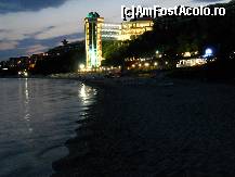 [P02] hotelul vazut noaptea,depe plaja » foto by florip
 - 
<span class="allrVoted glyphicon glyphicon-heart hidden" id="av215821"></span>
<a class="m-l-10 hidden" id="sv215821" onclick="voting_Foto_DelVot(,215821,6195)" role="button">șterge vot <span class="glyphicon glyphicon-remove"></span></a>
<a id="v9215821" class=" c-red"  onclick="voting_Foto_SetVot(215821)" role="button"><span class="glyphicon glyphicon-heart-empty"></span> <b>LIKE</b> = Votează poza</a> <img class="hidden"  id="f215821W9" src="/imagini/loader.gif" border="0" /><span class="AjErrMes hidden" id="e215821ErM"></span>