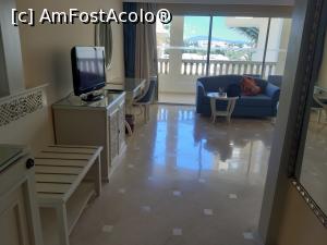 [P29] Un hotel pe gustul meu - camera mea » foto by nicole33
 - 
<span class="allrVoted glyphicon glyphicon-heart hidden" id="av1079608"></span>
<a class="m-l-10 hidden" id="sv1079608" onclick="voting_Foto_DelVot(,1079608,6202)" role="button">șterge vot <span class="glyphicon glyphicon-remove"></span></a>
<a id="v91079608" class=" c-red"  onclick="voting_Foto_SetVot(1079608)" role="button"><span class="glyphicon glyphicon-heart-empty"></span> <b>LIKE</b> = Votează poza</a> <img class="hidden"  id="f1079608W9" src="/imagini/loader.gif" border="0" /><span class="AjErrMes hidden" id="e1079608ErM"></span>