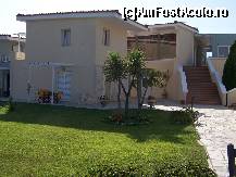 [P12] restaurantul [cel cu ferestre mari] privit dinspre piscina » foto by Adyson974
 - 
<span class="allrVoted glyphicon glyphicon-heart hidden" id="av382244"></span>
<a class="m-l-10 hidden" id="sv382244" onclick="voting_Foto_DelVot(,382244,6205)" role="button">șterge vot <span class="glyphicon glyphicon-remove"></span></a>
<a id="v9382244" class=" c-red"  onclick="voting_Foto_SetVot(382244)" role="button"><span class="glyphicon glyphicon-heart-empty"></span> <b>LIKE</b> = Votează poza</a> <img class="hidden"  id="f382244W9" src="/imagini/loader.gif" border="0" /><span class="AjErrMes hidden" id="e382244ErM"></span>