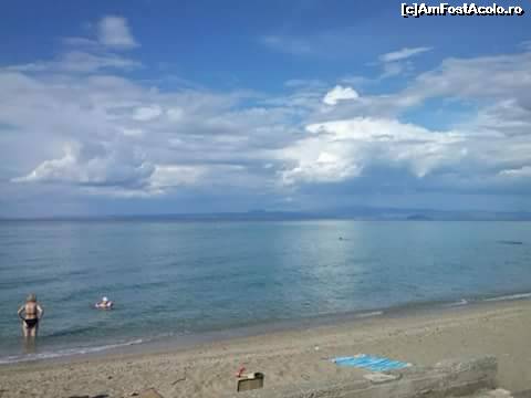 [P02] Plaja camping Kriopigi Beach, dupa furtuna...  » foto by crissy_kris
 - 
<span class="allrVoted glyphicon glyphicon-heart hidden" id="av616301"></span>
<a class="m-l-10 hidden" id="sv616301" onclick="voting_Foto_DelVot(,616301,6205)" role="button">șterge vot <span class="glyphicon glyphicon-remove"></span></a>
<a id="v9616301" class=" c-red"  onclick="voting_Foto_SetVot(616301)" role="button"><span class="glyphicon glyphicon-heart-empty"></span> <b>LIKE</b> = Votează poza</a> <img class="hidden"  id="f616301W9" src="/imagini/loader.gif" border="0" /><span class="AjErrMes hidden" id="e616301ErM"></span>