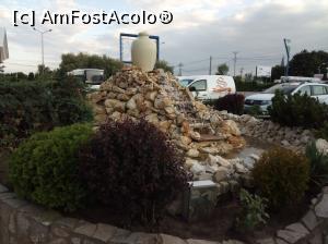[P09] fantana originala in fata hotelului » foto by ile57b
 - 
<span class="allrVoted glyphicon glyphicon-heart hidden" id="av1093598"></span>
<a class="m-l-10 hidden" id="sv1093598" onclick="voting_Foto_DelVot(,1093598,6208)" role="button">șterge vot <span class="glyphicon glyphicon-remove"></span></a>
<a id="v91093598" class=" c-red"  onclick="voting_Foto_SetVot(1093598)" role="button"><span class="glyphicon glyphicon-heart-empty"></span> <b>LIKE</b> = Votează poza</a> <img class="hidden"  id="f1093598W9" src="/imagini/loader.gif" border="0" /><span class="AjErrMes hidden" id="e1093598ErM"></span>