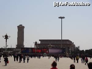 [P30] Piata Tiananmen » foto by Marian Preda
 - 
<span class="allrVoted glyphicon glyphicon-heart hidden" id="av393511"></span>
<a class="m-l-10 hidden" id="sv393511" onclick="voting_Foto_DelVot(,393511,6234)" role="button">șterge vot <span class="glyphicon glyphicon-remove"></span></a>
<a id="v9393511" class=" c-red"  onclick="voting_Foto_SetVot(393511)" role="button"><span class="glyphicon glyphicon-heart-empty"></span> <b>LIKE</b> = Votează poza</a> <img class="hidden"  id="f393511W9" src="/imagini/loader.gif" border="0" /><span class="AjErrMes hidden" id="e393511ErM"></span>