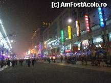 [P49] wangfujing street » foto by station5*
 - 
<span class="allrVoted glyphicon glyphicon-heart hidden" id="av292731"></span>
<a class="m-l-10 hidden" id="sv292731" onclick="voting_Foto_DelVot(,292731,6234)" role="button">șterge vot <span class="glyphicon glyphicon-remove"></span></a>
<a id="v9292731" class=" c-red"  onclick="voting_Foto_SetVot(292731)" role="button"><span class="glyphicon glyphicon-heart-empty"></span> <b>LIKE</b> = Votează poza</a> <img class="hidden"  id="f292731W9" src="/imagini/loader.gif" border="0" /><span class="AjErrMes hidden" id="e292731ErM"></span>