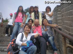 [P12] poză de grup pe Marele Zid Chinezesc » foto by robert
 - 
<span class="allrVoted glyphicon glyphicon-heart hidden" id="av628967"></span>
<a class="m-l-10 hidden" id="sv628967" onclick="voting_Foto_DelVot(,628967,6234)" role="button">șterge vot <span class="glyphicon glyphicon-remove"></span></a>
<a id="v9628967" class=" c-red"  onclick="voting_Foto_SetVot(628967)" role="button"><span class="glyphicon glyphicon-heart-empty"></span> <b>LIKE</b> = Votează poza</a> <img class="hidden"  id="f628967W9" src="/imagini/loader.gif" border="0" /><span class="AjErrMes hidden" id="e628967ErM"></span>