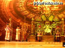[P20] O sceneta care reprezenta viata curtii imperiale, cu dansuri razboinice, sarituri (dublu axel cu triplu tulup :)))) » foto by MCM
 - 
<span class="allrVoted glyphicon glyphicon-heart hidden" id="av306369"></span>
<a class="m-l-10 hidden" id="sv306369" onclick="voting_Foto_DelVot(,306369,6234)" role="button">șterge vot <span class="glyphicon glyphicon-remove"></span></a>
<a id="v9306369" class=" c-red"  onclick="voting_Foto_SetVot(306369)" role="button"><span class="glyphicon glyphicon-heart-empty"></span> <b>LIKE</b> = Votează poza</a> <img class="hidden"  id="f306369W9" src="/imagini/loader.gif" border="0" /><span class="AjErrMes hidden" id="e306369ErM"></span>