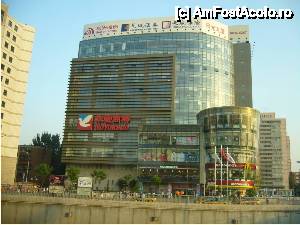[P10] Complex comercial aflat langa hotelul nostru » foto by cdiana
 - 
<span class="allrVoted glyphicon glyphicon-heart hidden" id="av476675"></span>
<a class="m-l-10 hidden" id="sv476675" onclick="voting_Foto_DelVot(,476675,6234)" role="button">șterge vot <span class="glyphicon glyphicon-remove"></span></a>
<a id="v9476675" class=" c-red"  onclick="voting_Foto_SetVot(476675)" role="button"><span class="glyphicon glyphicon-heart-empty"></span> <b>LIKE</b> = Votează poza</a> <img class="hidden"  id="f476675W9" src="/imagini/loader.gif" border="0" /><span class="AjErrMes hidden" id="e476675ErM"></span>