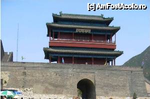 [P21] Poarta de acces cu o pagoda cu doua nivele » foto by cdiana
 - 
<span class="allrVoted glyphicon glyphicon-heart hidden" id="av476686"></span>
<a class="m-l-10 hidden" id="sv476686" onclick="voting_Foto_DelVot(,476686,6234)" role="button">șterge vot <span class="glyphicon glyphicon-remove"></span></a>
<a id="v9476686" class=" c-red"  onclick="voting_Foto_SetVot(476686)" role="button"><span class="glyphicon glyphicon-heart-empty"></span> <b>LIKE</b> = Votează poza</a> <img class="hidden"  id="f476686W9" src="/imagini/loader.gif" border="0" /><span class="AjErrMes hidden" id="e476686ErM"></span>