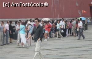 [P06] Mișcarea în grup, un mod de viață chinez.  » foto by glcitizen
 - 
<span class="allrVoted glyphicon glyphicon-heart hidden" id="av947330"></span>
<a class="m-l-10 hidden" id="sv947330" onclick="voting_Foto_DelVot(,947330,6234)" role="button">șterge vot <span class="glyphicon glyphicon-remove"></span></a>
<a id="v9947330" class=" c-red"  onclick="voting_Foto_SetVot(947330)" role="button"><span class="glyphicon glyphicon-heart-empty"></span> <b>LIKE</b> = Votează poza</a> <img class="hidden"  id="f947330W9" src="/imagini/loader.gif" border="0" /><span class="AjErrMes hidden" id="e947330ErM"></span>
