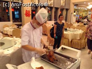 [P28] Un deliciu. Rața Pekin » foto by Lila Mo
 - 
<span class="allrVoted glyphicon glyphicon-heart hidden" id="av936797"></span>
<a class="m-l-10 hidden" id="sv936797" onclick="voting_Foto_DelVot(,936797,6234)" role="button">șterge vot <span class="glyphicon glyphicon-remove"></span></a>
<a id="v9936797" class=" c-red"  onclick="voting_Foto_SetVot(936797)" role="button"><span class="glyphicon glyphicon-heart-empty"></span> <b>LIKE</b> = Votează poza</a> <img class="hidden"  id="f936797W9" src="/imagini/loader.gif" border="0" /><span class="AjErrMes hidden" id="e936797ErM"></span>