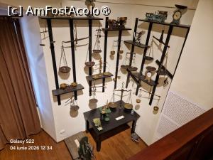 [P42] 42. Așa se vede sala a treia, din „balconul” unde sunt păstrate ierburile uscate.  » foto by doinafil
 - 
<span class="allrVoted glyphicon glyphicon-heart hidden" id="av1531637"></span>
<a class="m-l-10 hidden" id="sv1531637" onclick="voting_Foto_DelVot(,1531637,6275)" role="button">șterge vot <span class="glyphicon glyphicon-remove"></span></a>
<a id="v91531637" class=" c-red"  onclick="voting_Foto_SetVot(1531637)" role="button"><span class="glyphicon glyphicon-heart-empty"></span> <b>LIKE</b> = Votează poza</a> <img class="hidden"  id="f1531637W9" src="/imagini/loader.gif" border="0" /><span class="AjErrMes hidden" id="e1531637ErM"></span>