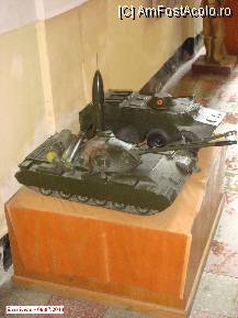 [P23] Muzeul Militar Oradea - pe holul de la intrare. » foto by creivean
 - 
<span class="allrVoted glyphicon glyphicon-heart hidden" id="av92793"></span>
<a class="m-l-10 hidden" id="sv92793" onclick="voting_Foto_DelVot(,92793,6275)" role="button">șterge vot <span class="glyphicon glyphicon-remove"></span></a>
<a id="v992793" class=" c-red"  onclick="voting_Foto_SetVot(92793)" role="button"><span class="glyphicon glyphicon-heart-empty"></span> <b>LIKE</b> = Votează poza</a> <img class="hidden"  id="f92793W9" src="/imagini/loader.gif" border="0" /><span class="AjErrMes hidden" id="e92793ErM"></span>