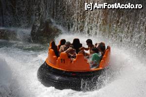 [P28] Mirabilandia - vizita la cascada Niagara :)  » foto by cdiana
 - 
<span class="allrVoted glyphicon glyphicon-heart hidden" id="av434068"></span>
<a class="m-l-10 hidden" id="sv434068" onclick="voting_Foto_DelVot(,434068,6306)" role="button">șterge vot <span class="glyphicon glyphicon-remove"></span></a>
<a id="v9434068" class=" c-red"  onclick="voting_Foto_SetVot(434068)" role="button"><span class="glyphicon glyphicon-heart-empty"></span> <b>LIKE</b> = Votează poza</a> <img class="hidden"  id="f434068W9" src="/imagini/loader.gif" border="0" /><span class="AjErrMes hidden" id="e434068ErM"></span>