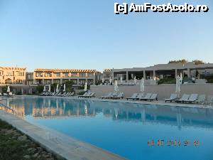 [P01] zona piscinelor » foto by A&N
 - 
<span class="allrVoted glyphicon glyphicon-heart hidden" id="av498977"></span>
<a class="m-l-10 hidden" id="sv498977" onclick="voting_Foto_DelVot(,498977,6310)" role="button">șterge vot <span class="glyphicon glyphicon-remove"></span></a>
<a id="v9498977" class=" c-red"  onclick="voting_Foto_SetVot(498977)" role="button"><span class="glyphicon glyphicon-heart-empty"></span> <b>LIKE</b> = Votează poza</a> <img class="hidden"  id="f498977W9" src="/imagini/loader.gif" border="0" /><span class="AjErrMes hidden" id="e498977ErM"></span>