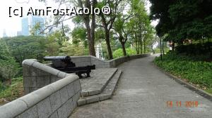 [P27] Unul din celebrele tunuri cu ghiulele de 9 kg, 9 Pound Cannon, acum cu rol ornamental » foto by mecut
 - 
<span class="allrVoted glyphicon glyphicon-heart hidden" id="av1141297"></span>
<a class="m-l-10 hidden" id="sv1141297" onclick="voting_Foto_DelVot(,1141297,6314)" role="button">șterge vot <span class="glyphicon glyphicon-remove"></span></a>
<a id="v91141297" class=" c-red"  onclick="voting_Foto_SetVot(1141297)" role="button"><span class="glyphicon glyphicon-heart-empty"></span> <b>LIKE</b> = Votează poza</a> <img class="hidden"  id="f1141297W9" src="/imagini/loader.gif" border="0" /><span class="AjErrMes hidden" id="e1141297ErM"></span>