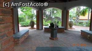 [P48] Patio in Sang Nila Utama Garden » foto by mecut
 - 
<span class="allrVoted glyphicon glyphicon-heart hidden" id="av1141318"></span>
<a class="m-l-10 hidden" id="sv1141318" onclick="voting_Foto_DelVot(,1141318,6314)" role="button">șterge vot <span class="glyphicon glyphicon-remove"></span></a>
<a id="v91141318" class=" c-red"  onclick="voting_Foto_SetVot(1141318)" role="button"><span class="glyphicon glyphicon-heart-empty"></span> <b>LIKE</b> = Votează poza</a> <img class="hidden"  id="f1141318W9" src="/imagini/loader.gif" border="0" /><span class="AjErrMes hidden" id="e1141318ErM"></span>