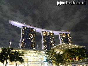 [P18] el domina totul in jur, marina bay sands » foto by andreea72
 - 
<span class="allrVoted glyphicon glyphicon-heart hidden" id="av504883"></span>
<a class="m-l-10 hidden" id="sv504883" onclick="voting_Foto_DelVot(,504883,6314)" role="button">șterge vot <span class="glyphicon glyphicon-remove"></span></a>
<a id="v9504883" class=" c-red"  onclick="voting_Foto_SetVot(504883)" role="button"><span class="glyphicon glyphicon-heart-empty"></span> <b>LIKE</b> = Votează poza</a> <img class="hidden"  id="f504883W9" src="/imagini/loader.gif" border="0" /><span class="AjErrMes hidden" id="e504883ErM"></span>