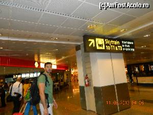 [P03] in aeroport, intre terminale se merge cu skytrain, gratuit » foto by andreea72
 - 
<span class="allrVoted glyphicon glyphicon-heart hidden" id="av504868"></span>
<a class="m-l-10 hidden" id="sv504868" onclick="voting_Foto_DelVot(,504868,6314)" role="button">șterge vot <span class="glyphicon glyphicon-remove"></span></a>
<a id="v9504868" class=" c-red"  onclick="voting_Foto_SetVot(504868)" role="button"><span class="glyphicon glyphicon-heart-empty"></span> <b>LIKE</b> = Votează poza</a> <img class="hidden"  id="f504868W9" src="/imagini/loader.gif" border="0" /><span class="AjErrMes hidden" id="e504868ErM"></span>