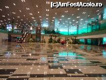 [P20] Aeroportul din Singapore-imens,dotat cu free monorail pentru transferul turistilor de la un terminal la altul » foto by station5*
 - 
<span class="allrVoted glyphicon glyphicon-heart hidden" id="av252828"></span>
<a class="m-l-10 hidden" id="sv252828" onclick="voting_Foto_DelVot(,252828,6314)" role="button">șterge vot <span class="glyphicon glyphicon-remove"></span></a>
<a id="v9252828" class=" c-red"  onclick="voting_Foto_SetVot(252828)" role="button"><span class="glyphicon glyphicon-heart-empty"></span> <b>LIKE</b> = Votează poza</a> <img class="hidden"  id="f252828W9" src="/imagini/loader.gif" border="0" /><span class="AjErrMes hidden" id="e252828ErM"></span>