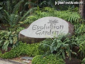 [P03] Intrare in Evolution Garden » foto by mprofeanu
 - 
<span class="allrVoted glyphicon glyphicon-heart hidden" id="av602747"></span>
<a class="m-l-10 hidden" id="sv602747" onclick="voting_Foto_DelVot(,602747,6314)" role="button">șterge vot <span class="glyphicon glyphicon-remove"></span></a>
<a id="v9602747" class=" c-red"  onclick="voting_Foto_SetVot(602747)" role="button"><span class="glyphicon glyphicon-heart-empty"></span> <b>LIKE</b> = Votează poza</a> <img class="hidden"  id="f602747W9" src="/imagini/loader.gif" border="0" /><span class="AjErrMes hidden" id="e602747ErM"></span>