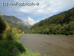 [P05] Prin spatele casei, curge Muresul » foto by dorgo
 - 
<span class="allrVoted glyphicon glyphicon-heart hidden" id="av1226835"></span>
<a class="m-l-10 hidden" id="sv1226835" onclick="voting_Foto_DelVot(,1226835,6324)" role="button">șterge vot <span class="glyphicon glyphicon-remove"></span></a>
<a id="v91226835" class=" c-red"  onclick="voting_Foto_SetVot(1226835)" role="button"><span class="glyphicon glyphicon-heart-empty"></span> <b>LIKE</b> = Votează poza</a> <img class="hidden"  id="f1226835W9" src="/imagini/loader.gif" border="0" /><span class="AjErrMes hidden" id="e1226835ErM"></span>