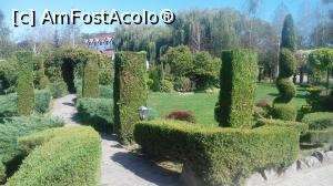 [P15] Prin parcul domeniului Dracula » foto by dorgo
 - 
<span class="allrVoted glyphicon glyphicon-heart hidden" id="av1140181"></span>
<a class="m-l-10 hidden" id="sv1140181" onclick="voting_Foto_DelVot(,1140181,6324)" role="button">șterge vot <span class="glyphicon glyphicon-remove"></span></a>
<a id="v91140181" class=" c-red"  onclick="voting_Foto_SetVot(1140181)" role="button"><span class="glyphicon glyphicon-heart-empty"></span> <b>LIKE</b> = Votează poza</a> <img class="hidden"  id="f1140181W9" src="/imagini/loader.gif" border="0" /><span class="AjErrMes hidden" id="e1140181ErM"></span>