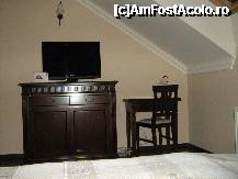 [P19] Iosefin Residence - comoda, tv si o a doua masuta » foto by bessondm
 - 
<span class="allrVoted glyphicon glyphicon-heart hidden" id="av172340"></span>
<a class="m-l-10 hidden" id="sv172340" onclick="voting_Foto_DelVot(,172340,6353)" role="button">șterge vot <span class="glyphicon glyphicon-remove"></span></a>
<a id="v9172340" class=" c-red"  onclick="voting_Foto_SetVot(172340)" role="button"><span class="glyphicon glyphicon-heart-empty"></span> <b>LIKE</b> = Votează poza</a> <img class="hidden"  id="f172340W9" src="/imagini/loader.gif" border="0" /><span class="AjErrMes hidden" id="e172340ErM"></span>