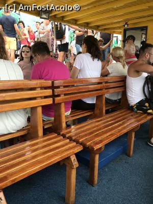 [P10] În „taxi„, șalupa care merge la Zlatni Rat » foto by krisstinna
 - 
<span class="allrVoted glyphicon glyphicon-heart hidden" id="av998305"></span>
<a class="m-l-10 hidden" id="sv998305" onclick="voting_Foto_DelVot(,998305,6361)" role="button">șterge vot <span class="glyphicon glyphicon-remove"></span></a>
<a id="v9998305" class=" c-red"  onclick="voting_Foto_SetVot(998305)" role="button"><span class="glyphicon glyphicon-heart-empty"></span> <b>LIKE</b> = Votează poza</a> <img class="hidden"  id="f998305W9" src="/imagini/loader.gif" border="0" /><span class="AjErrMes hidden" id="e998305ErM"></span>