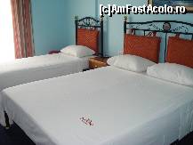 [P31] Camera tripla din hotelul Aperio » foto by ileanaxperta*
 - 
<span class="allrVoted glyphicon glyphicon-heart hidden" id="av96909"></span>
<a class="m-l-10 hidden" id="sv96909" onclick="voting_Foto_DelVot(,96909,6365)" role="button">șterge vot <span class="glyphicon glyphicon-remove"></span></a>
<a id="v996909" class=" c-red"  onclick="voting_Foto_SetVot(96909)" role="button"><span class="glyphicon glyphicon-heart-empty"></span> <b>LIKE</b> = Votează poza</a> <img class="hidden"  id="f96909W9" src="/imagini/loader.gif" border="0" /><span class="AjErrMes hidden" id="e96909ErM"></span>