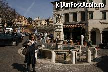 [P11] Fantana din Piazza Garibaldi » foto by mariarosa
 - 
<span class="allrVoted glyphicon glyphicon-heart hidden" id="av96868"></span>
<a class="m-l-10 hidden" id="sv96868" onclick="voting_Foto_DelVot(,96868,6366)" role="button">șterge vot <span class="glyphicon glyphicon-remove"></span></a>
<a id="v996868" class=" c-red"  onclick="voting_Foto_SetVot(96868)" role="button"><span class="glyphicon glyphicon-heart-empty"></span> <b>LIKE</b> = Votează poza</a> <img class="hidden"  id="f96868W9" src="/imagini/loader.gif" border="0" /><span class="AjErrMes hidden" id="e96868ErM"></span>