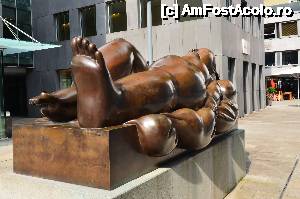 [P15] Vaduz, Liechtenstein. Pietonalul central, Ruhende Frau (femeia rabatabilă) Fernando Botero, 1993 » foto by unq
 - 
<span class="allrVoted glyphicon glyphicon-heart hidden" id="av479130"></span>
<a class="m-l-10 hidden" id="sv479130" onclick="voting_Foto_DelVot(,479130,6372)" role="button">șterge vot <span class="glyphicon glyphicon-remove"></span></a>
<a id="v9479130" class=" c-red"  onclick="voting_Foto_SetVot(479130)" role="button"><span class="glyphicon glyphicon-heart-empty"></span> <b>LIKE</b> = Votează poza</a> <img class="hidden"  id="f479130W9" src="/imagini/loader.gif" border="0" /><span class="AjErrMes hidden" id="e479130ErM"></span>