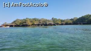 [P29] laguna albastră » foto by robert
 - 
<span class="allrVoted glyphicon glyphicon-heart hidden" id="av1272227"></span>
<a class="m-l-10 hidden" id="sv1272227" onclick="voting_Foto_DelVot(,1272227,6379)" role="button">șterge vot <span class="glyphicon glyphicon-remove"></span></a>
<a id="v91272227" class=" c-red"  onclick="voting_Foto_SetVot(1272227)" role="button"><span class="glyphicon glyphicon-heart-empty"></span> <b>LIKE</b> = Votează poza</a> <img class="hidden"  id="f1272227W9" src="/imagini/loader.gif" border="0" /><span class="AjErrMes hidden" id="e1272227ErM"></span>
