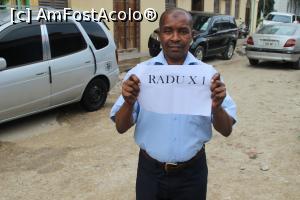 [P05] Ghidul meu, Ahmen, mă așteaptă în portul din Zanzibar.  » foto by glcitizen
 - 
<span class="allrVoted glyphicon glyphicon-heart hidden" id="av994991"></span>
<a class="m-l-10 hidden" id="sv994991" onclick="voting_Foto_DelVot(,994991,6379)" role="button">șterge vot <span class="glyphicon glyphicon-remove"></span></a>
<a id="v9994991" class=" c-red"  onclick="voting_Foto_SetVot(994991)" role="button"><span class="glyphicon glyphicon-heart-empty"></span> <b>LIKE</b> = Votează poza</a> <img class="hidden"  id="f994991W9" src="/imagini/loader.gif" border="0" /><span class="AjErrMes hidden" id="e994991ErM"></span>
