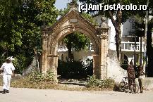 [P16] Stone Arch » foto by mariarosa
 - 
<span class="allrVoted glyphicon glyphicon-heart hidden" id="av99030"></span>
<a class="m-l-10 hidden" id="sv99030" onclick="voting_Foto_DelVot(,99030,6379)" role="button">șterge vot <span class="glyphicon glyphicon-remove"></span></a>
<a id="v999030" class=" c-red"  onclick="voting_Foto_SetVot(99030)" role="button"><span class="glyphicon glyphicon-heart-empty"></span> <b>LIKE</b> = Votează poza</a> <img class="hidden"  id="f99030W9" src="/imagini/loader.gif" border="0" /><span class="AjErrMes hidden" id="e99030ErM"></span>