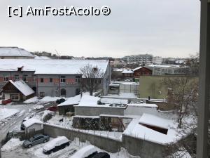 [P16] Peisaj de iarna, vazut din camera » foto by Trank
 - 
<span class="allrVoted glyphicon glyphicon-heart hidden" id="av981619"></span>
<a class="m-l-10 hidden" id="sv981619" onclick="voting_Foto_DelVot(,981619,6380)" role="button">șterge vot <span class="glyphicon glyphicon-remove"></span></a>
<a id="v9981619" class=" c-red"  onclick="voting_Foto_SetVot(981619)" role="button"><span class="glyphicon glyphicon-heart-empty"></span> <b>LIKE</b> = Votează poza</a> <img class="hidden"  id="f981619W9" src="/imagini/loader.gif" border="0" /><span class="AjErrMes hidden" id="e981619ErM"></span>