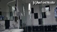 [P12] Aici se vede cum straluceste faianta... » foto by kelyboy
 - 
<span class="allrVoted glyphicon glyphicon-heart hidden" id="av287122"></span>
<a class="m-l-10 hidden" id="sv287122" onclick="voting_Foto_DelVot(,287122,6399)" role="button">șterge vot <span class="glyphicon glyphicon-remove"></span></a>
<a id="v9287122" class=" c-red"  onclick="voting_Foto_SetVot(287122)" role="button"><span class="glyphicon glyphicon-heart-empty"></span> <b>LIKE</b> = Votează poza</a> <img class="hidden"  id="f287122W9" src="/imagini/loader.gif" border="0" /><span class="AjErrMes hidden" id="e287122ErM"></span>