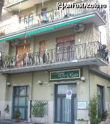 [P02] Hotel De Rosa,in statiunea Maiori » foto by georgiana
 - 
<span class="allrVoted glyphicon glyphicon-heart hidden" id="av97848"></span>
<a class="m-l-10 hidden" id="sv97848" onclick="voting_Foto_DelVot(,97848,6411)" role="button">șterge vot <span class="glyphicon glyphicon-remove"></span></a>
<a id="v997848" class=" c-red"  onclick="voting_Foto_SetVot(97848)" role="button"><span class="glyphicon glyphicon-heart-empty"></span> <b>LIKE</b> = Votează poza</a> <img class="hidden"  id="f97848W9" src="/imagini/loader.gif" border="0" /><span class="AjErrMes hidden" id="e97848ErM"></span>