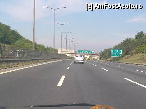 [P15] Drumul București Alanya - traversând orașul Istanbul pe O 2. Ne străduiam să nu depășim mașina de poliție.  » foto by nicole33
 - 
<span class="allrVoted glyphicon glyphicon-heart hidden" id="av385618"></span>
<a class="m-l-10 hidden" id="sv385618" onclick="voting_Foto_DelVot(,385618,6437)" role="button">șterge vot <span class="glyphicon glyphicon-remove"></span></a>
<a id="v9385618" class=" c-red"  onclick="voting_Foto_SetVot(385618)" role="button"><span class="glyphicon glyphicon-heart-empty"></span> <b>LIKE</b> = Votează poza</a> <img class="hidden"  id="f385618W9" src="/imagini/loader.gif" border="0" /><span class="AjErrMes hidden" id="e385618ErM"></span>