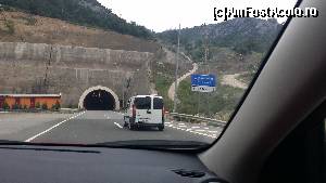 [P38] 2015-Cu maşina la Marea Mediterană-zona Bilecik. Urmează un tunel lung de aproape 2,5 km » foto by nicole33
 - 
<span class="allrVoted glyphicon glyphicon-heart hidden" id="av628006"></span>
<a class="m-l-10 hidden" id="sv628006" onclick="voting_Foto_DelVot(,628006,6437)" role="button">șterge vot <span class="glyphicon glyphicon-remove"></span></a>
<a id="v9628006" class=" c-red"  onclick="voting_Foto_SetVot(628006)" role="button"><span class="glyphicon glyphicon-heart-empty"></span> <b>LIKE</b> = Votează poza</a> <img class="hidden"  id="f628006W9" src="/imagini/loader.gif" border="0" /><span class="AjErrMes hidden" id="e628006ErM"></span>