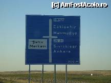 [P11] Indicatorul nu mi-a atras atentia decat prin numele unei localitati pe care o gasim si in judetul Tulcea (Mahmudiye), marturie a faptului ca turcii si-au lasat amprenta pe teritoriul Dobrogei. » foto by lucsim
 - 
<span class="allrVoted glyphicon glyphicon-heart hidden" id="av280922"></span>
<a class="m-l-10 hidden" id="sv280922" onclick="voting_Foto_DelVot(,280922,6437)" role="button">șterge vot <span class="glyphicon glyphicon-remove"></span></a>
<a id="v9280922" class=" c-red"  onclick="voting_Foto_SetVot(280922)" role="button"><span class="glyphicon glyphicon-heart-empty"></span> <b>LIKE</b> = Votează poza</a> <img class="hidden"  id="f280922W9" src="/imagini/loader.gif" border="0" /><span class="AjErrMes hidden" id="e280922ErM"></span>