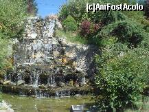[P03] frumoasa cascada din parcare » foto by simov
 - 
<span class="allrVoted glyphicon glyphicon-heart hidden" id="av177282"></span>
<a class="m-l-10 hidden" id="sv177282" onclick="voting_Foto_DelVot(,177282,6437)" role="button">șterge vot <span class="glyphicon glyphicon-remove"></span></a>
<a id="v9177282" class=" c-red"  onclick="voting_Foto_SetVot(177282)" role="button"><span class="glyphicon glyphicon-heart-empty"></span> <b>LIKE</b> = Votează poza</a> <img class="hidden"  id="f177282W9" src="/imagini/loader.gif" border="0" /><span class="AjErrMes hidden" id="e177282ErM"></span>