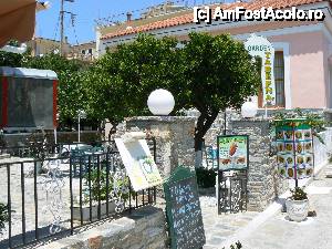 [P08] Garden Taverna, locul unde am servit masa » foto by Xander
 - 
<span class="allrVoted glyphicon glyphicon-heart hidden" id="av437837"></span>
<a class="m-l-10 hidden" id="sv437837" onclick="voting_Foto_DelVot(,437837,6461)" role="button">șterge vot <span class="glyphicon glyphicon-remove"></span></a>
<a id="v9437837" class=" c-red"  onclick="voting_Foto_SetVot(437837)" role="button"><span class="glyphicon glyphicon-heart-empty"></span> <b>LIKE</b> = Votează poza</a> <img class="hidden"  id="f437837W9" src="/imagini/loader.gif" border="0" /><span class="AjErrMes hidden" id="e437837ErM"></span>