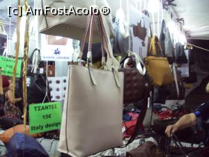 [P11] Târgul din Agios Mamas: poşete. Hm, mă mai gândesc...  » foto by Carmen Ion
 - 
<span class="allrVoted glyphicon glyphicon-heart hidden" id="av800586"></span>
<a class="m-l-10 hidden" id="sv800586" onclick="voting_Foto_DelVot(,800586,6484)" role="button">șterge vot <span class="glyphicon glyphicon-remove"></span></a>
<a id="v9800586" class=" c-red"  onclick="voting_Foto_SetVot(800586)" role="button"><span class="glyphicon glyphicon-heart-empty"></span> <b>LIKE</b> = Votează poza</a> <img class="hidden"  id="f800586W9" src="/imagini/loader.gif" border="0" /><span class="AjErrMes hidden" id="e800586ErM"></span>