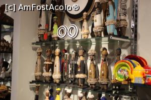 [P11] Figurine din zona tribală a Africii de Sud.  » foto by glcitizen
 - 
<span class="allrVoted glyphicon glyphicon-heart hidden" id="av1087703"></span>
<a class="m-l-10 hidden" id="sv1087703" onclick="voting_Foto_DelVot(,1087703,6488)" role="button">șterge vot <span class="glyphicon glyphicon-remove"></span></a>
<a id="v91087703" class=" c-red"  onclick="voting_Foto_SetVot(1087703)" role="button"><span class="glyphicon glyphicon-heart-empty"></span> <b>LIKE</b> = Votează poza</a> <img class="hidden"  id="f1087703W9" src="/imagini/loader.gif" border="0" /><span class="AjErrMes hidden" id="e1087703ErM"></span>