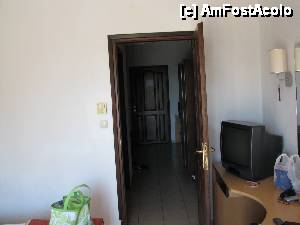 [P07] Apartamentul... vedere dinspre terasa spre intrare... in spate, la intrare, se afla camera fara geamuri » foto by jwalker
 - 
<span class="allrVoted glyphicon glyphicon-heart hidden" id="av469739"></span>
<a class="m-l-10 hidden" id="sv469739" onclick="voting_Foto_DelVot(,469739,6515)" role="button">șterge vot <span class="glyphicon glyphicon-remove"></span></a>
<a id="v9469739" class=" c-red"  onclick="voting_Foto_SetVot(469739)" role="button"><span class="glyphicon glyphicon-heart-empty"></span> <b>LIKE</b> = Votează poza</a> <img class="hidden"  id="f469739W9" src="/imagini/loader.gif" border="0" /><span class="AjErrMes hidden" id="e469739ErM"></span>